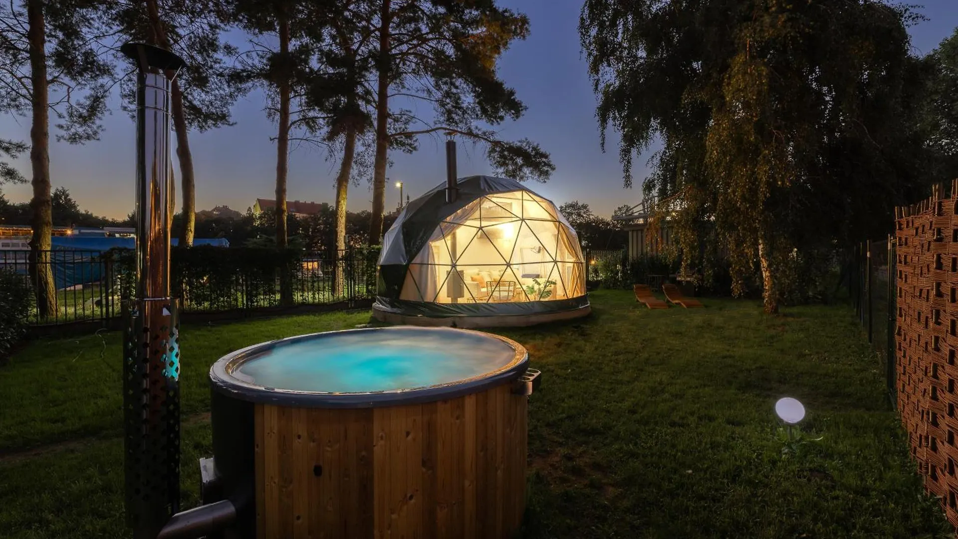 Luxussátor Glamping Escape To The Stars Under Prague Skyline Hotel