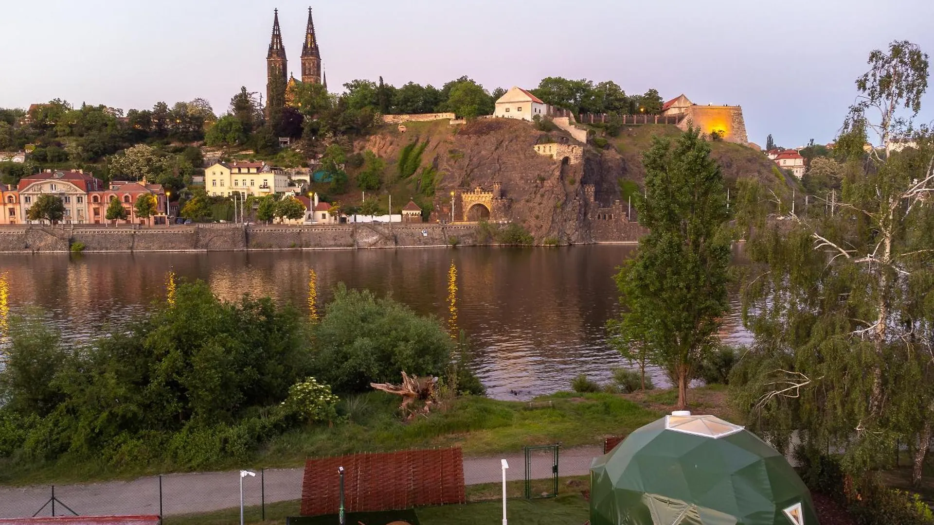 Luxussátor Glamping Escape To The Stars Under Prague Skyline Hotel Csehország