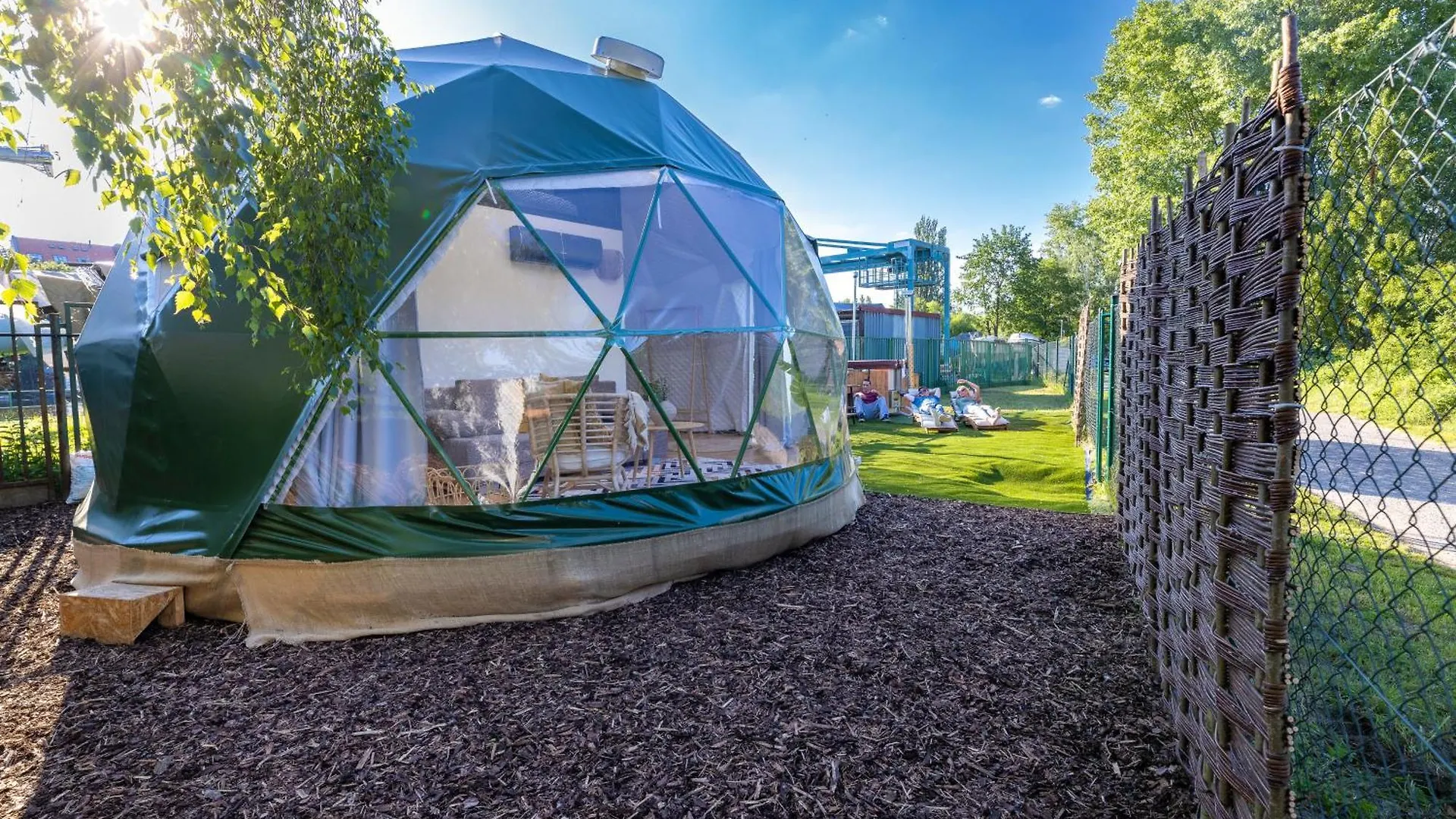 Glamping Escape To The Stars Under Prague Skyline Hotel Csehország